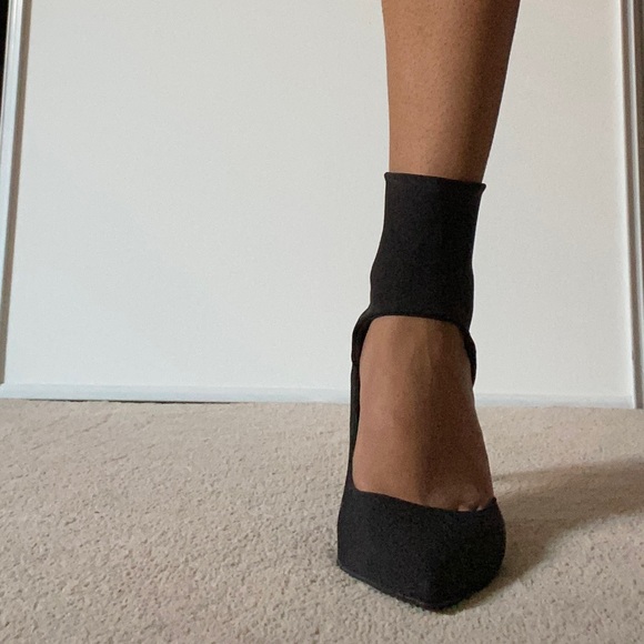 Call It Spring - Black High Heel Pumps - Picture 5 of 6